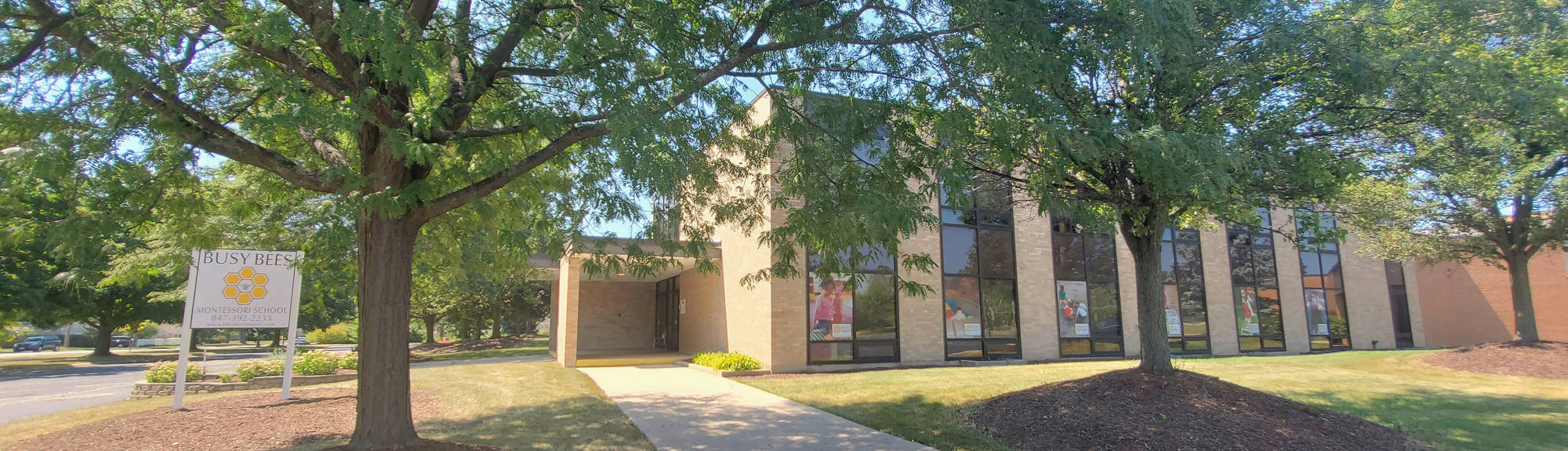 The Busy Bees Montessori School building in Mount Prospect